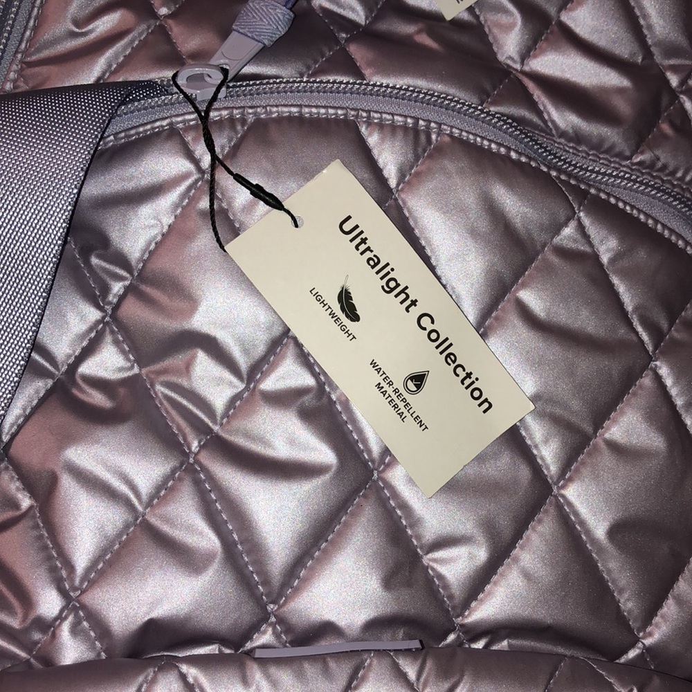 Vera Bradley Lavender Pearl Ultralight Essential Sling Backpack - NWT - Picture 9 of 16